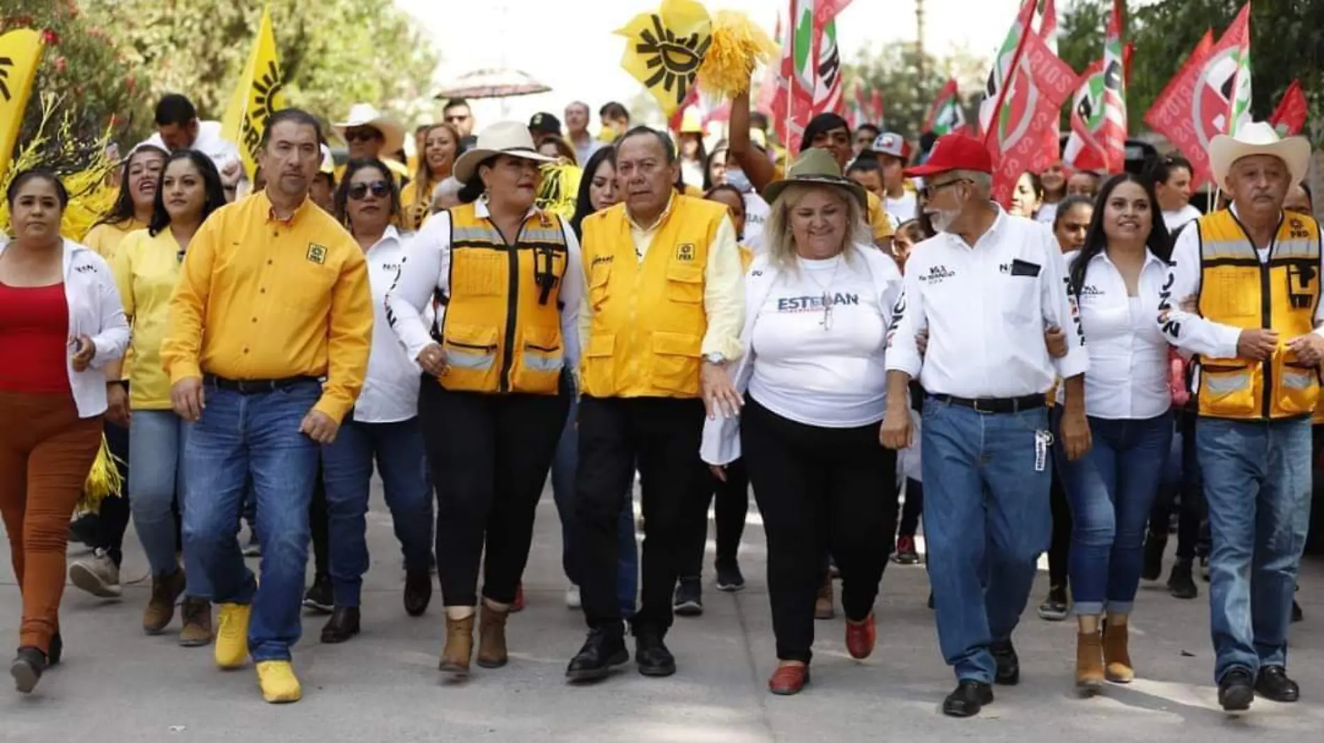 Nancy Vázquez cerró campaña